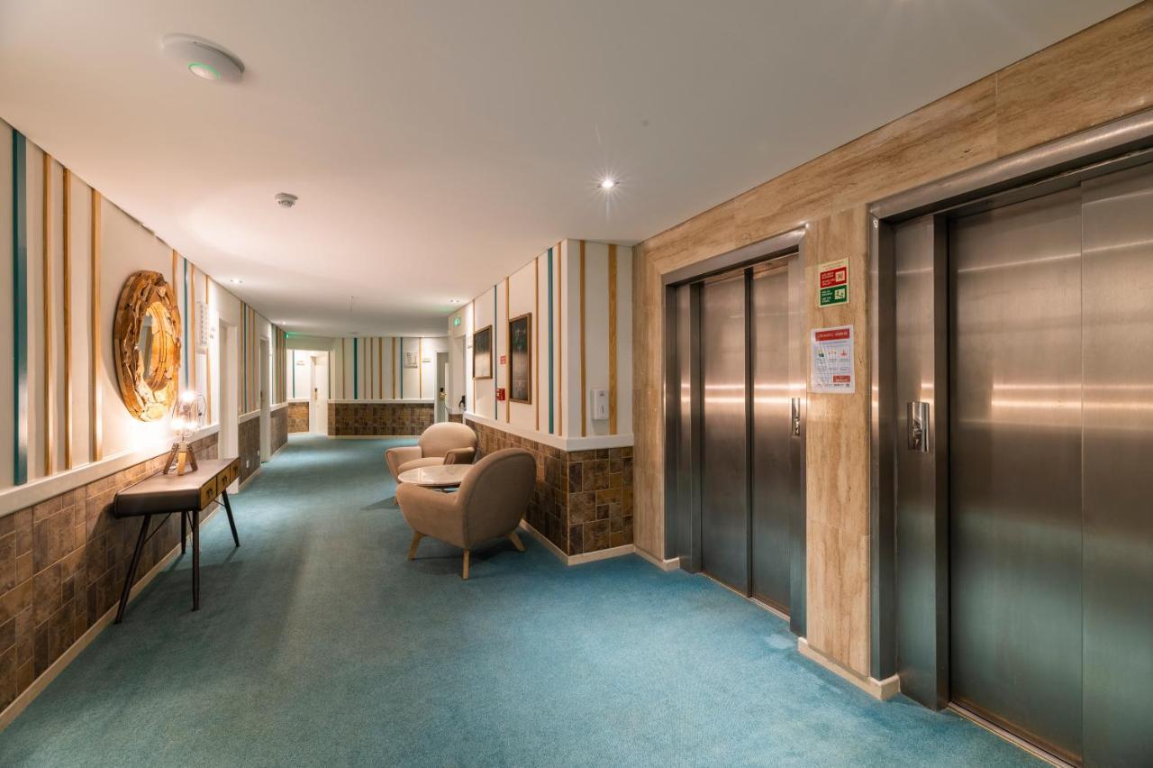 Velamar Boutique Hotel - Adults Friendly アルブフェイラ エクステリア 写真